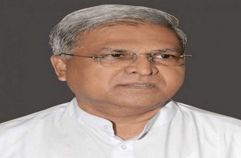 Mangubhai Patel Takes Oath as MP Governor Latest News Headlines l